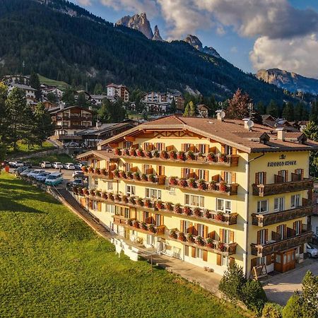 Al Piccolo Hotel Vigo di Fassa Exteriör bild