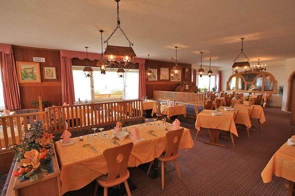 Al Piccolo Hotel Vigo di Fassa Exteriör bild