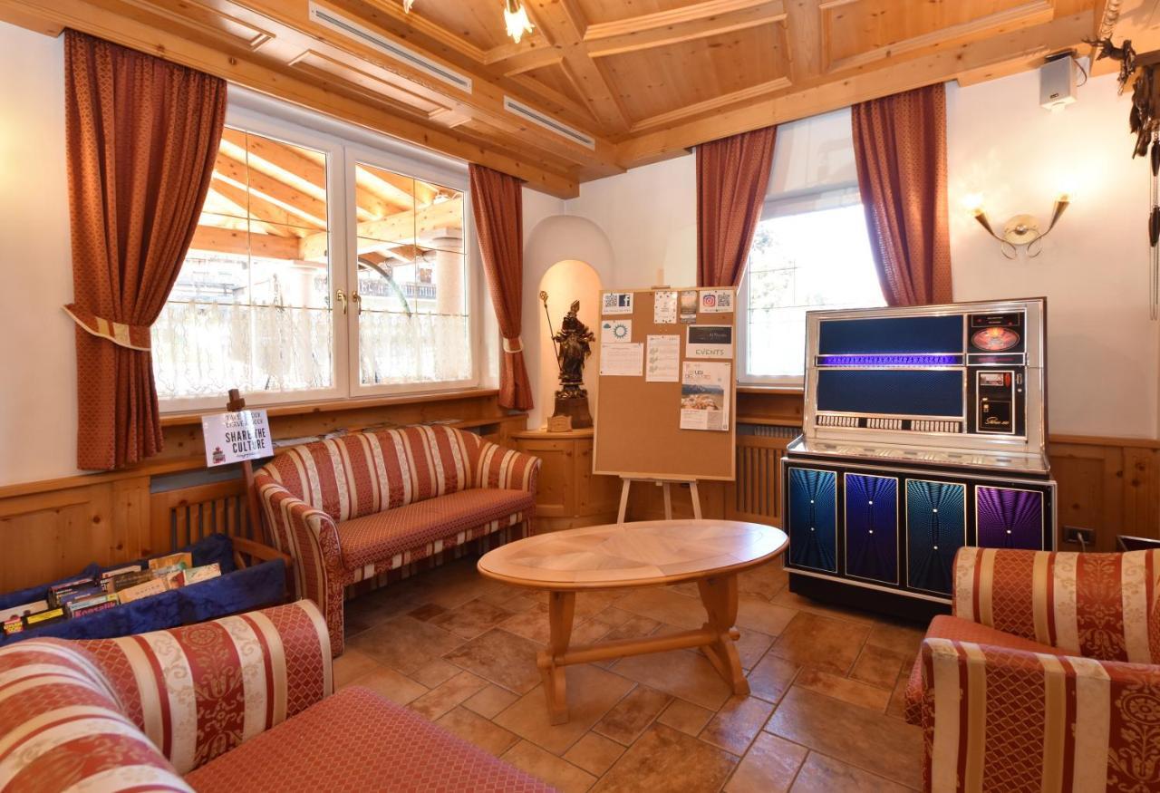 Al Piccolo Hotel Vigo di Fassa Exteriör bild
