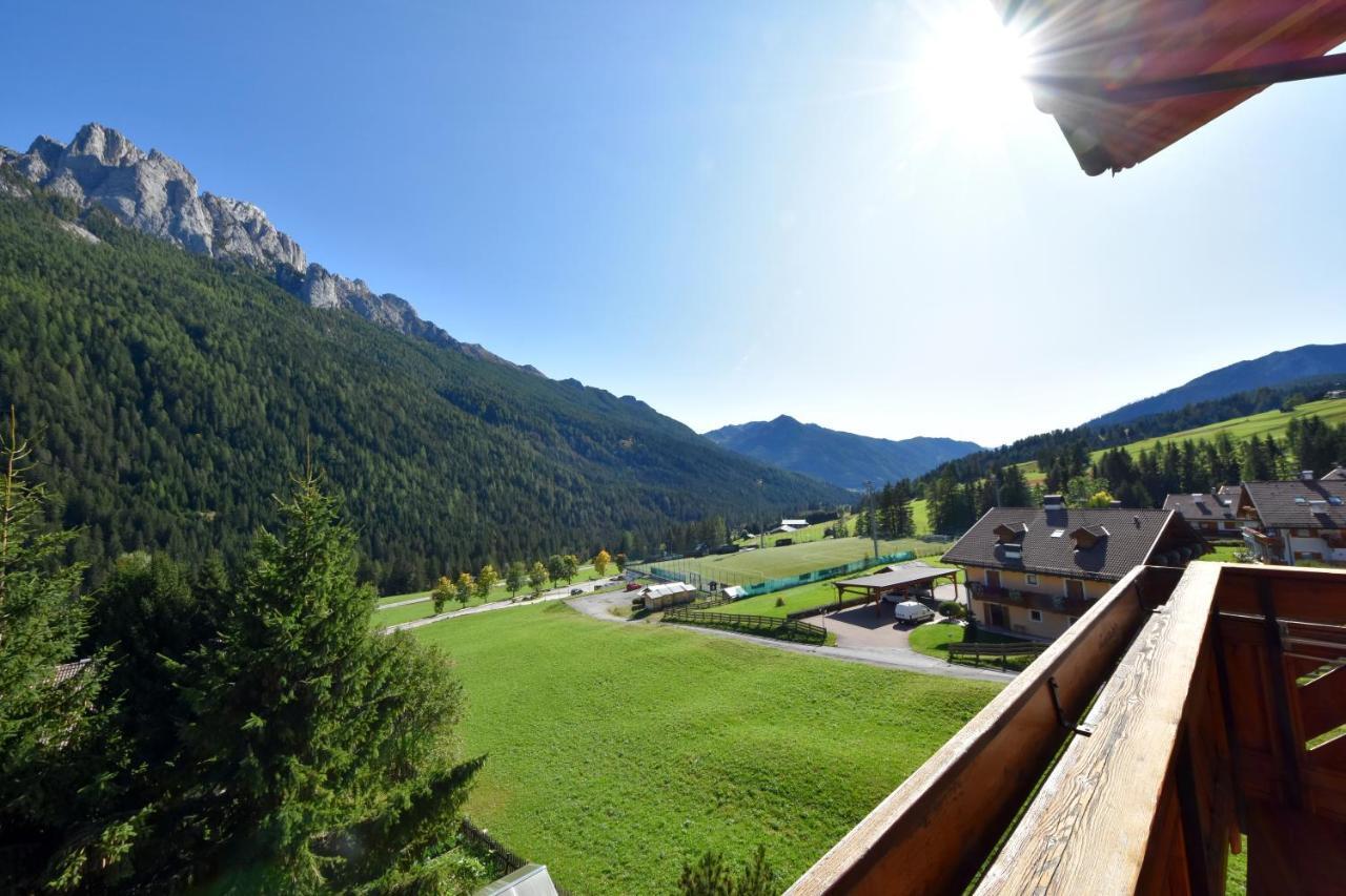 Al Piccolo Hotel Vigo di Fassa Exteriör bild